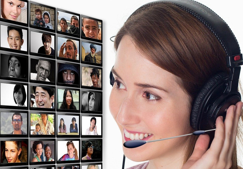 Hosted IVR